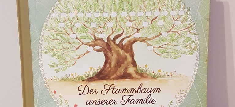 Der Stammbaum unserer Familie / Wie ich aufwachse (Monika Kopřivová, 2021, Familium)
